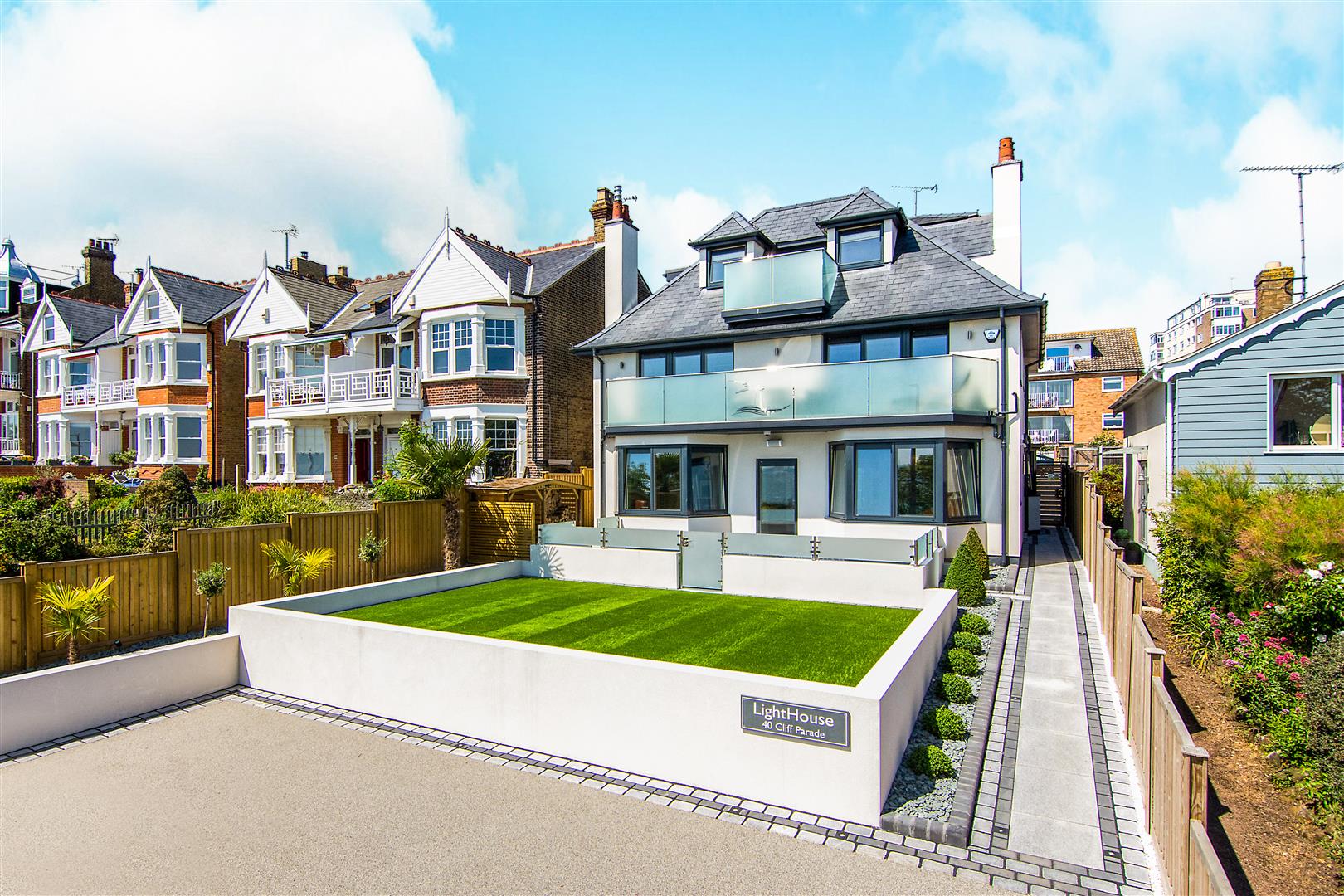 Appointmoor Lighthouse, Cliff Parade, LeighonSea